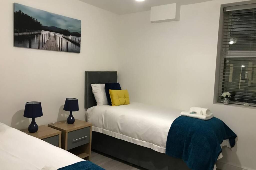 Marie'S Serviced Apartments- 2 Bedroom City Stay Bedford Zewnętrze zdjęcie