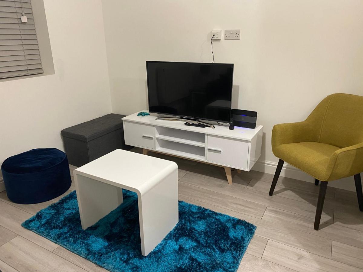 Marie'S Serviced Apartments- 2 Bedroom City Stay Bedford Zewnętrze zdjęcie